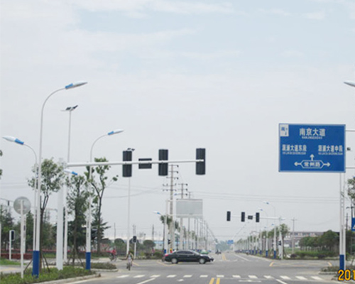 ���̰���